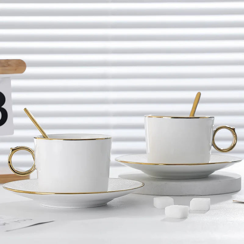 Luxury Ceramic & Gold Tea Cups, Saucers and Spoons - Perfect for afternoon tea